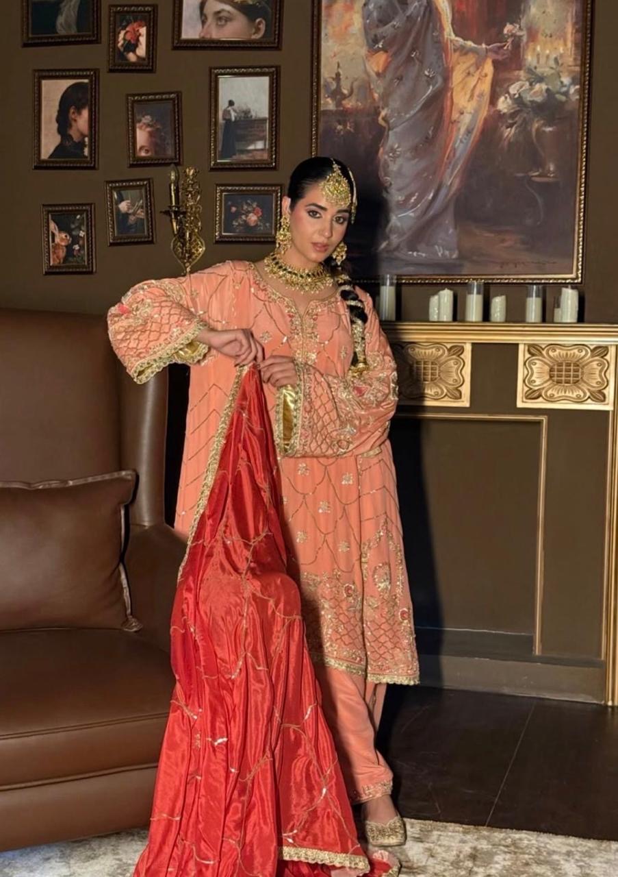 Peach Zari Jaal Crepe Suit Set