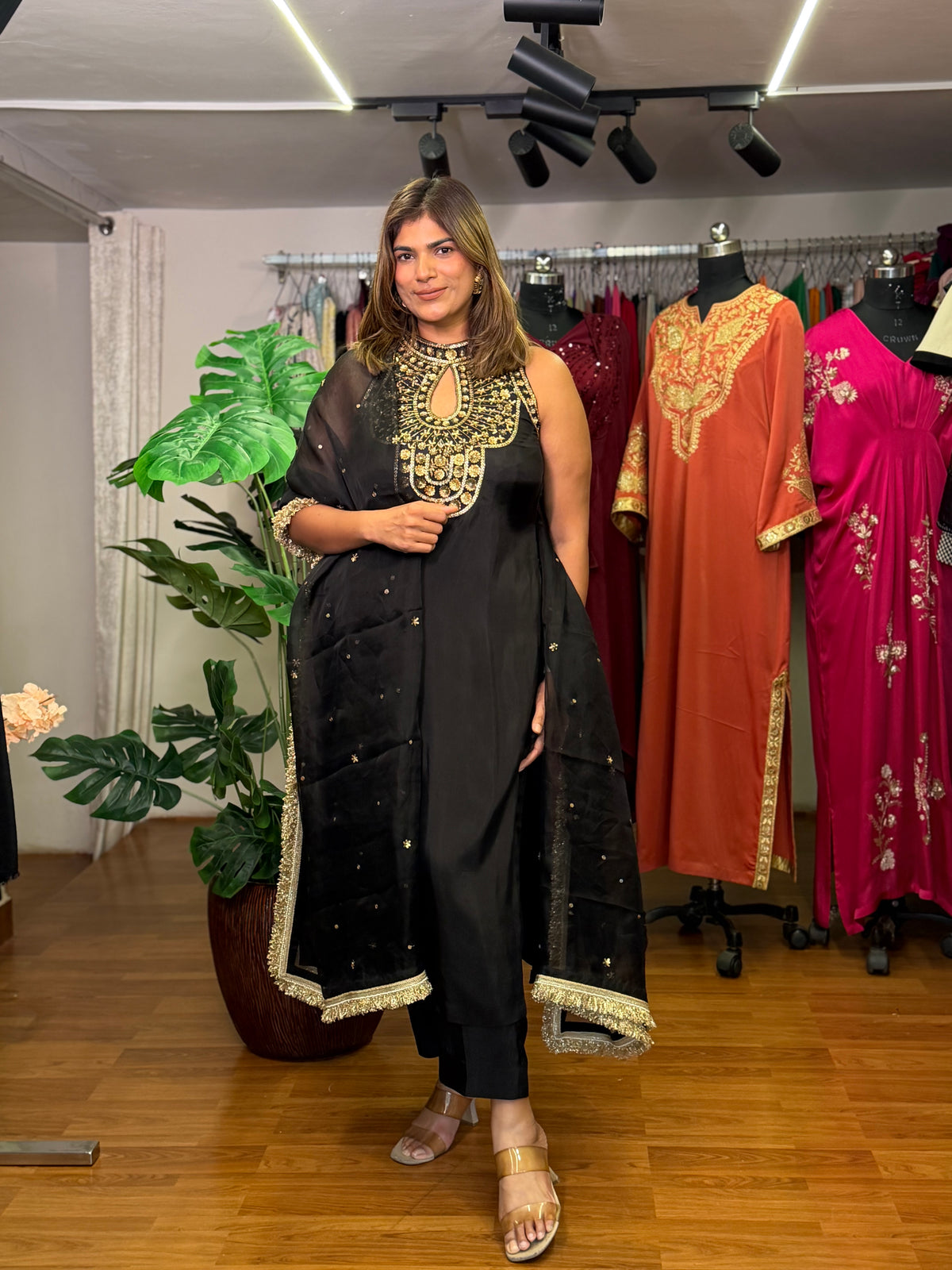 Noir Afsana Set