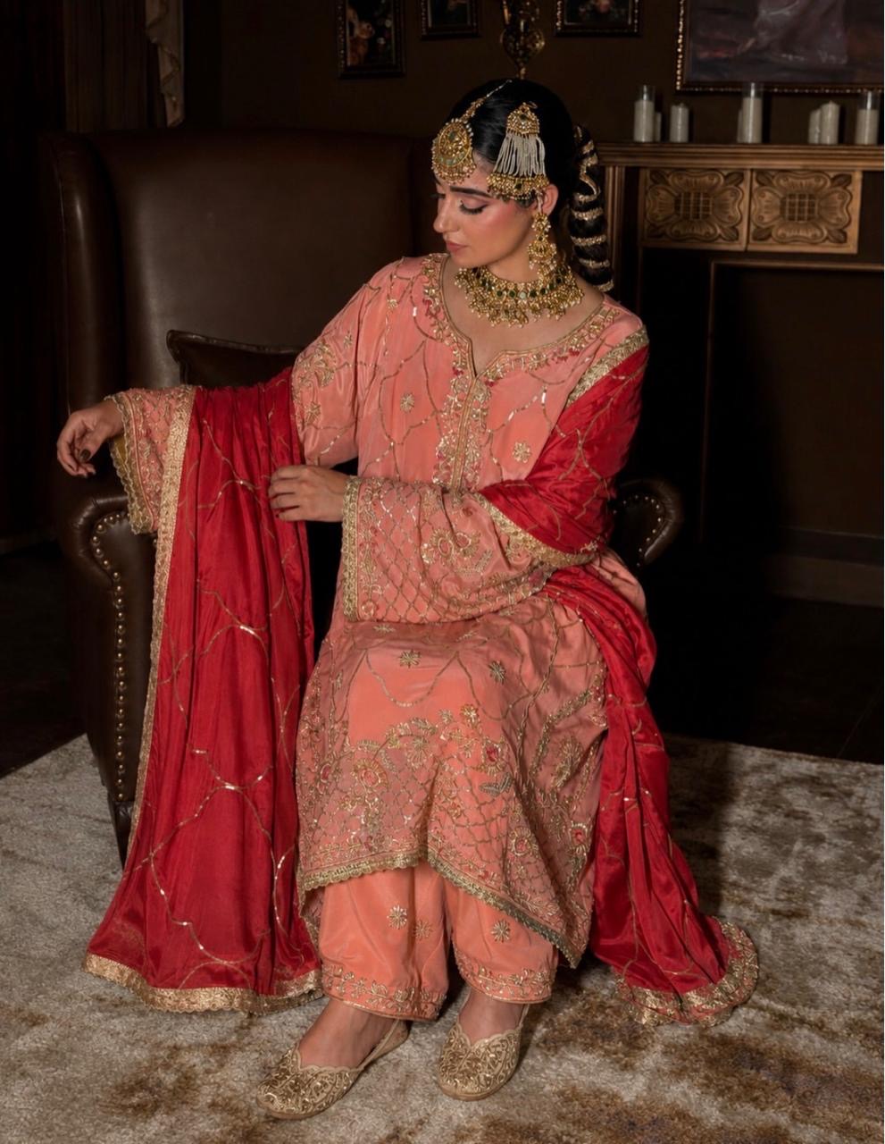Peach Zari Jaal Crepe Suit Set